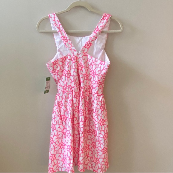 Lilly Fiesta Pink 2 - Picture 4 of 7